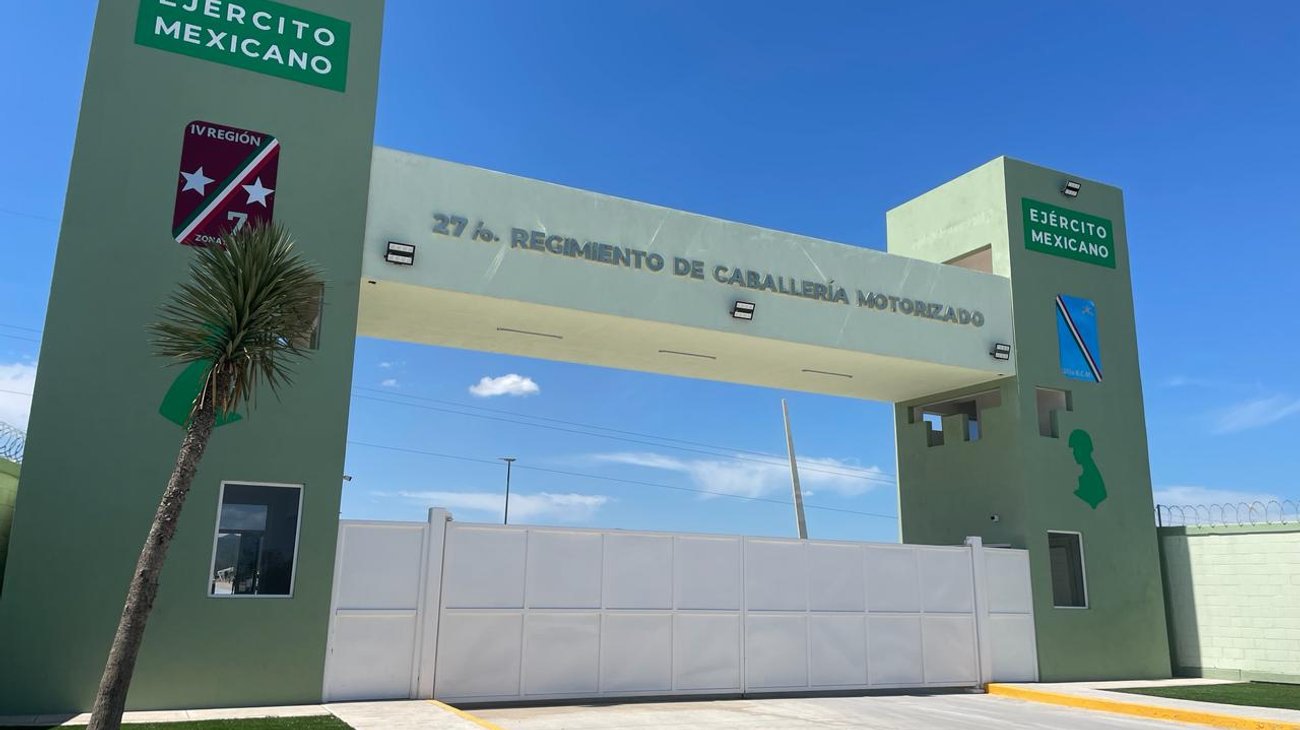 Visita Samuel de manera privada Regimiento de Cerralvo