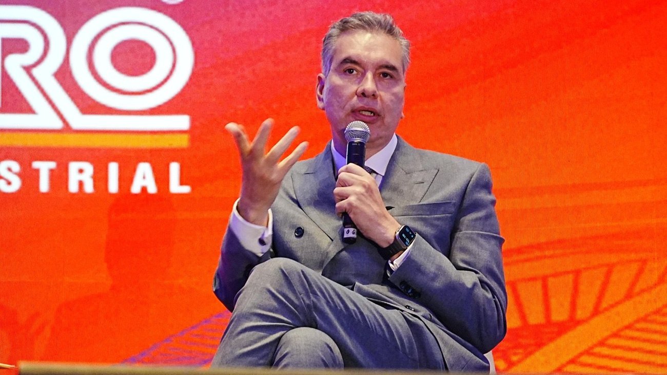 Waldo Fernández llama a proteger los empleos del estado