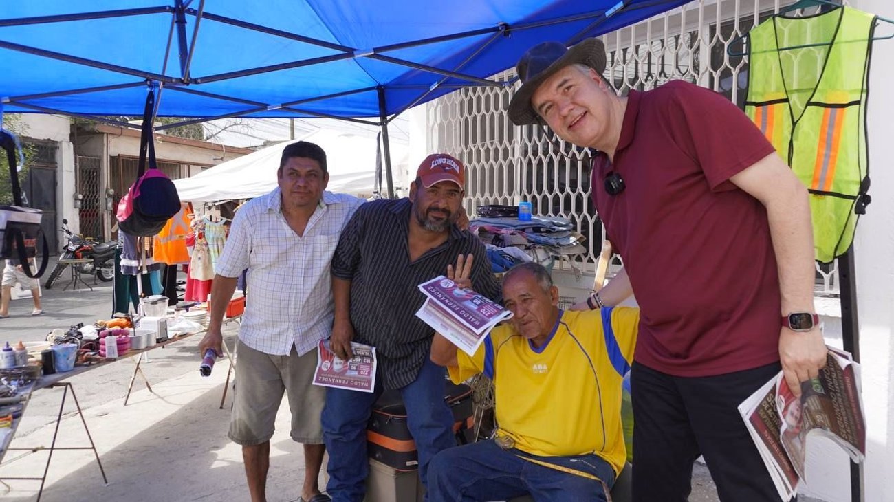 Arranca Waldo informe legislativo en calles de Monterrey 