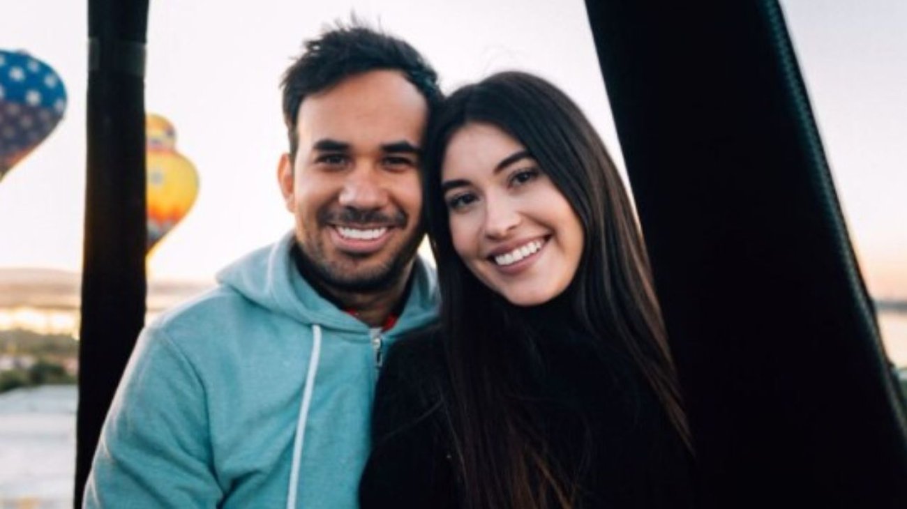 Fernanda Blaz exhibe a Werevertumorro de infiel