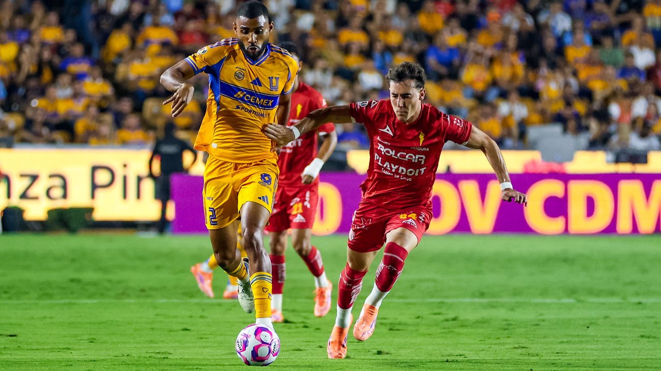Tigres golea 5-3 al Necaxa en una noche de fiesta en el ‘Volcán’