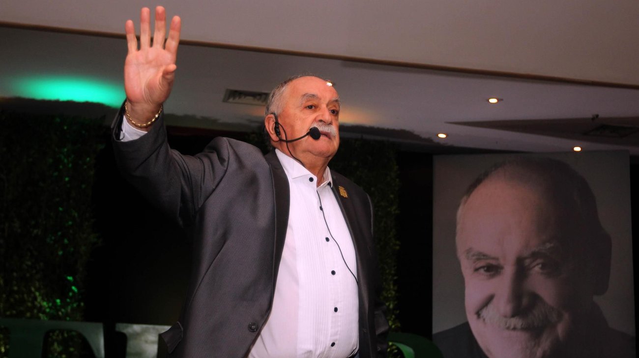 Muere el entrenador Xabier Azkargorta a los 72 años