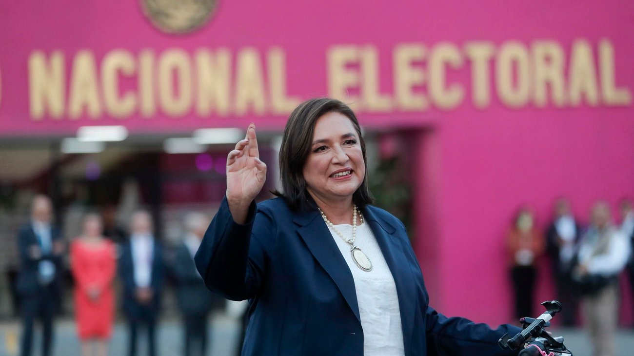 Xóchitl pide al INE cancelar conferencias de López Obrador