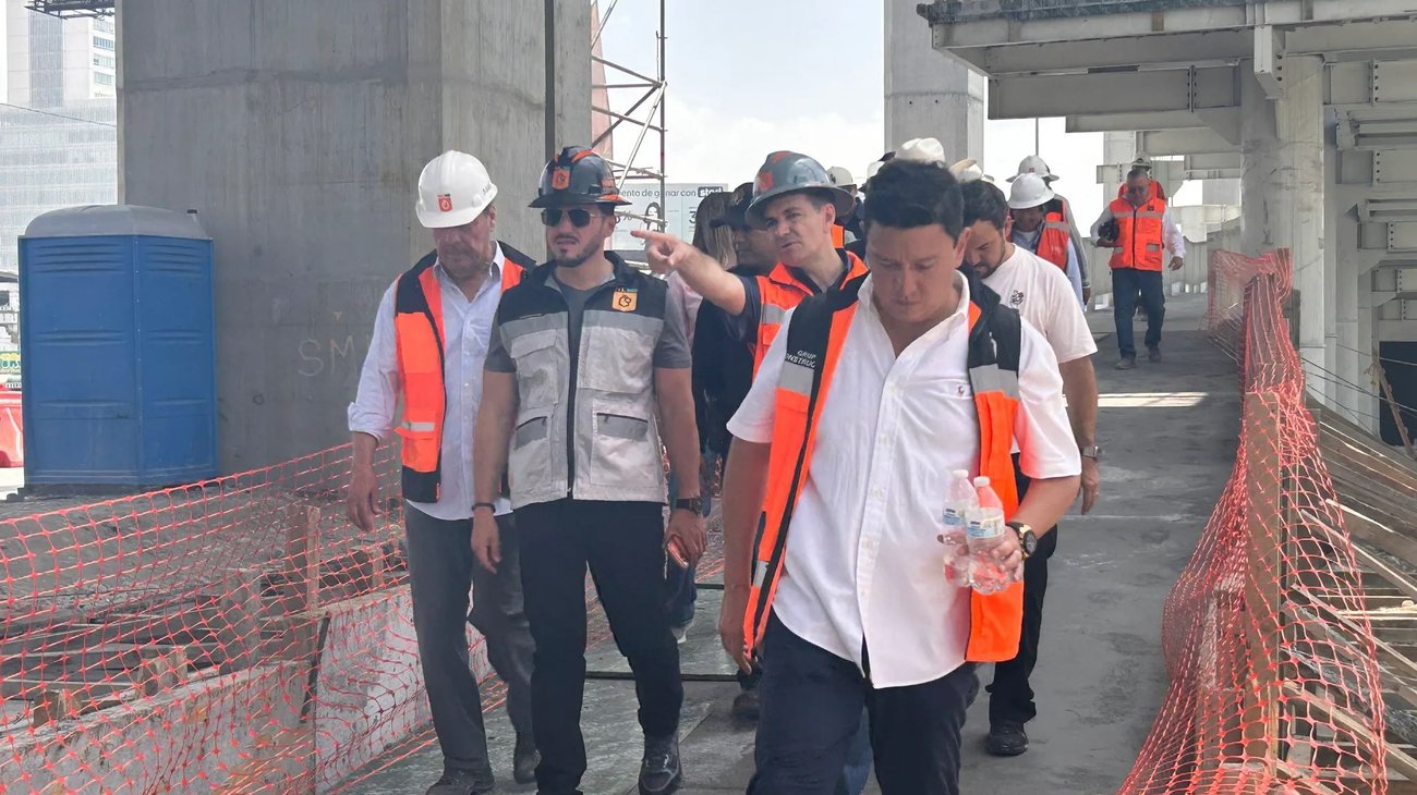 Gobernador supervisa obra del Puente de la Vírgen y el Nuevo