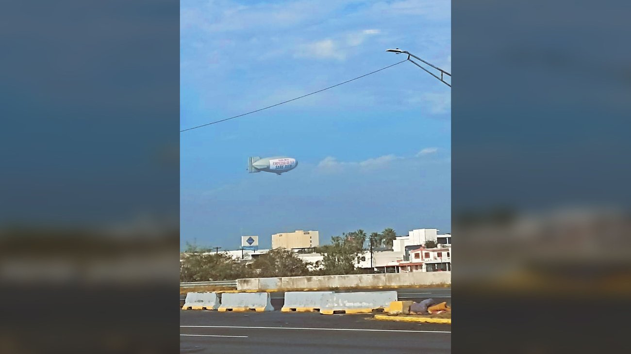 ¿Es un OVNI? Dirigible surca los cielos y sorprende a regios