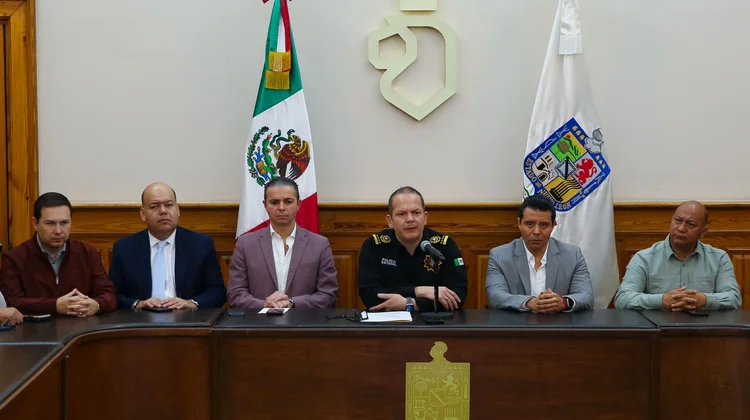 Detienen en Nuevo León a 16 'objetivos prioritarios'