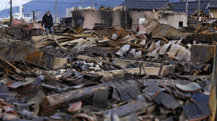  Sismo de magnitud 5.6 sacude el centro de Japón 