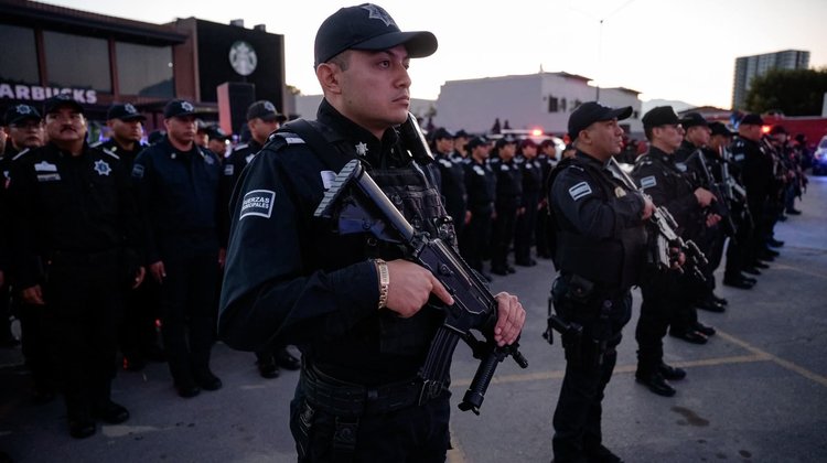 Saltillo destaca seguridad durante desfile del 16 de septiembre
