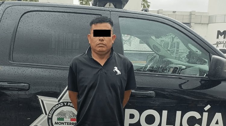 Detienen a hombre por presunta agresión contra su esposa.