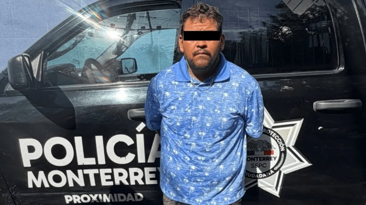 Detienen a joven tras persecución en el Centro de Monterrey