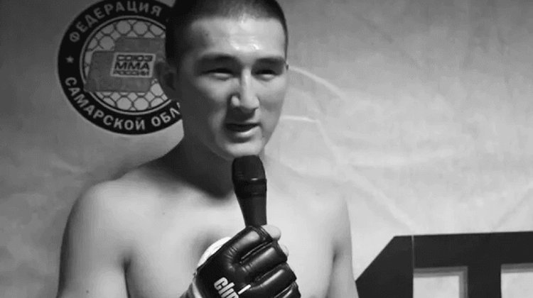 Fallece peleador de MMA tras rescatar a jóvenes en lago turístico