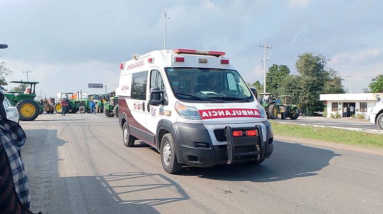 Productores cumplen tres días de protestas en el país