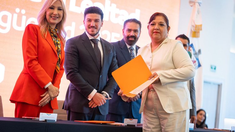 Reconoce gobierno a personal de la Secretaría de Salud