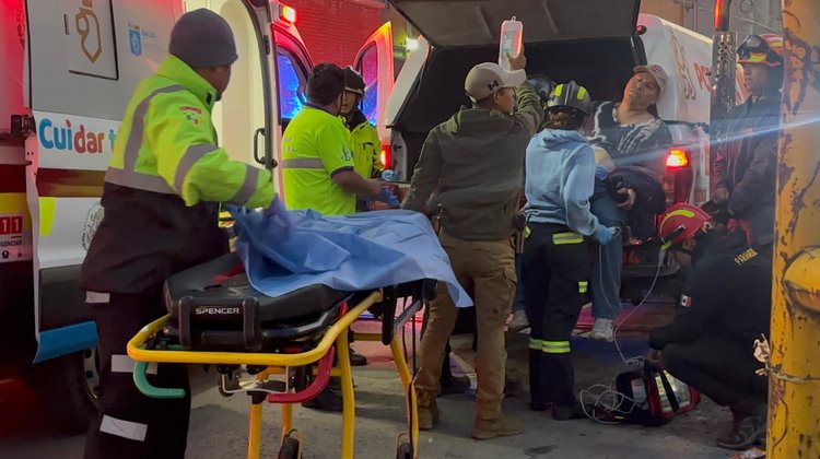 Lo acuchillan en camión urbano en la colonia Industrial