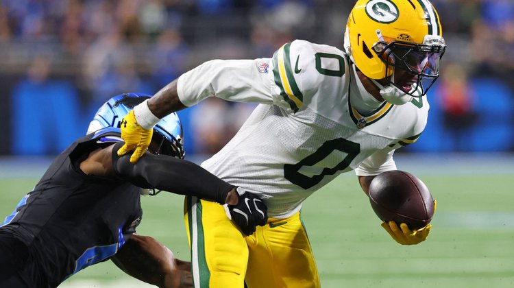 Estallan Packers contra árbitros tras perder ante Lions