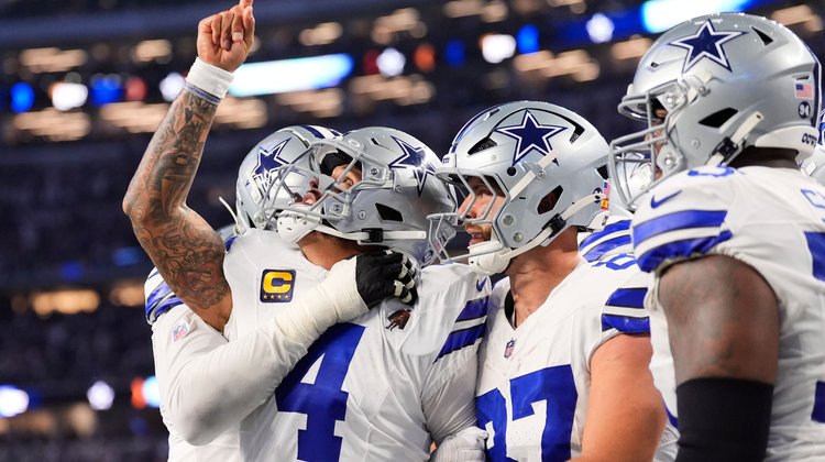 Dak Prescott rompe récord en remontada de Dallas sobre Eagles