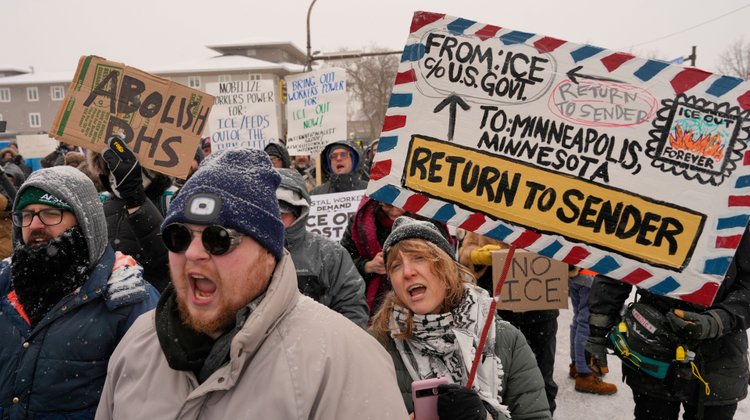 Pentágono alista tropas ante protestas en Minnesota