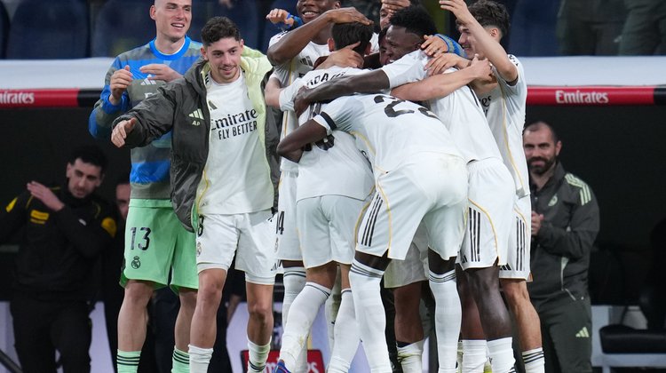 Real Madrid golea 4-1 al Elche en el Santiago Bernabéu
