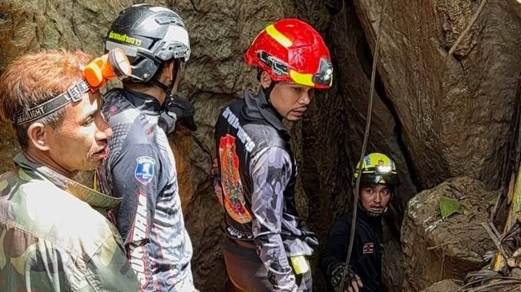 Buscan a 7 atrapados en cueva de Laos por inundaciones 