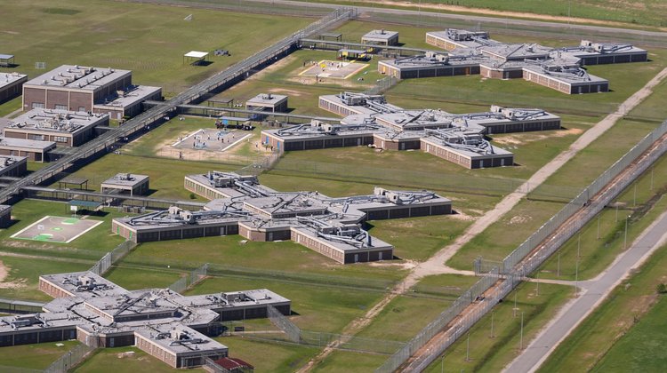 Muere segundo migrante en centro de detención de ICE
