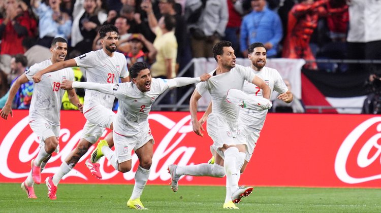 Egipto e Irán firman un empate que define el Grupo G