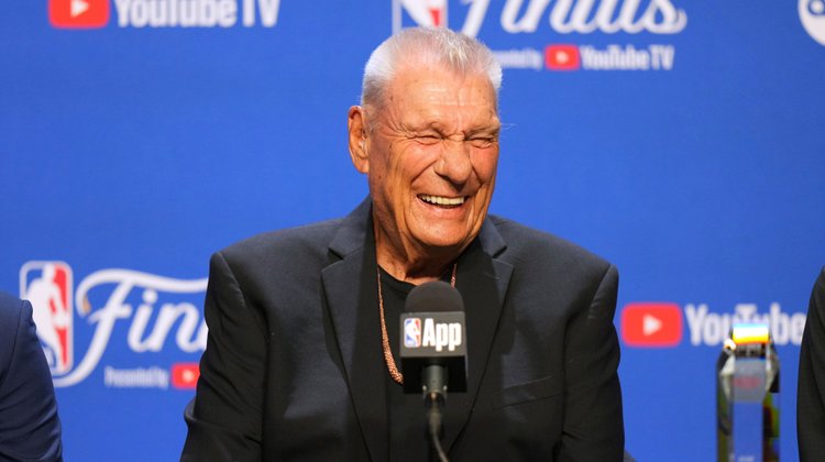 Muere Don Nelson a los 86 años, 2.º manager más ganador de la NBA