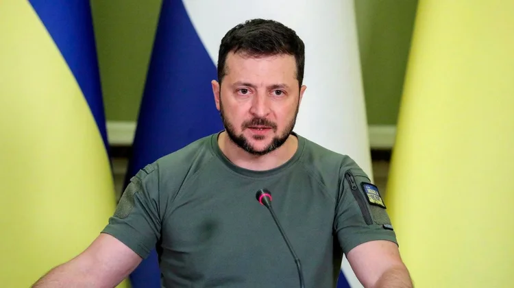 Anuncia Zelensky el regreso del último paso del canje con Rusia