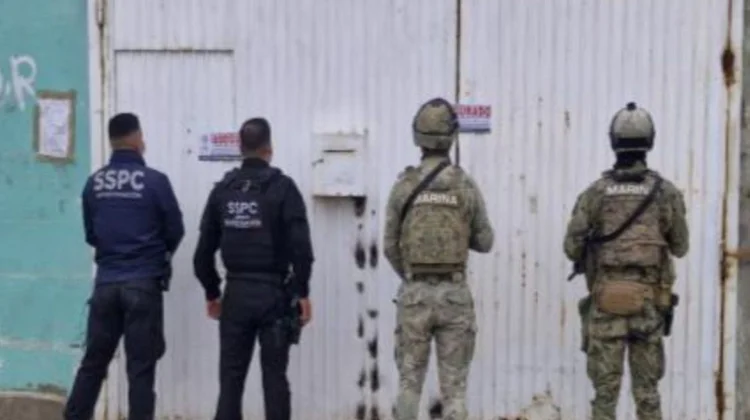 Aseguran bodega de drogas y vehículos modificados en BC