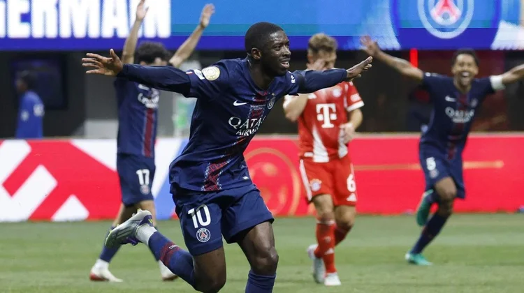 Avanza PSG a semifinales pese a acabar con dos expulsados