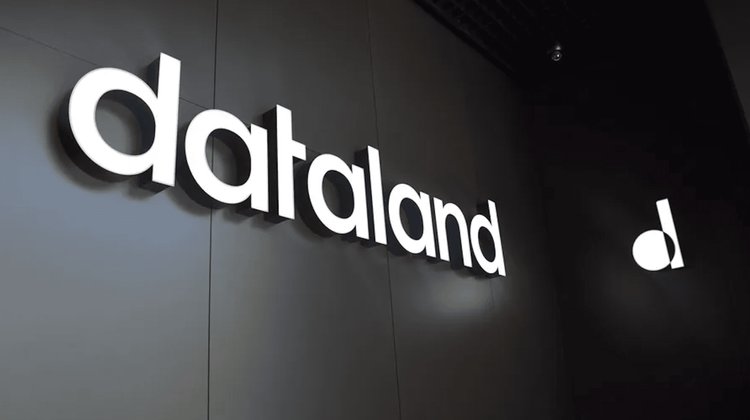 Dataland fusiona arte e IA en experiencia inmersiva