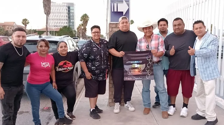 Ciudadano ejemplar apoya a familia de joven apuñalado en Saltillo