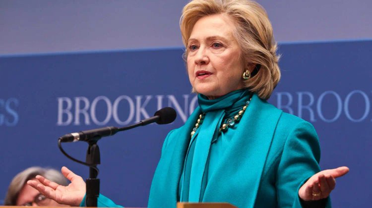 Hillary Clinton niega ante el Congreso que conociera a Epstein