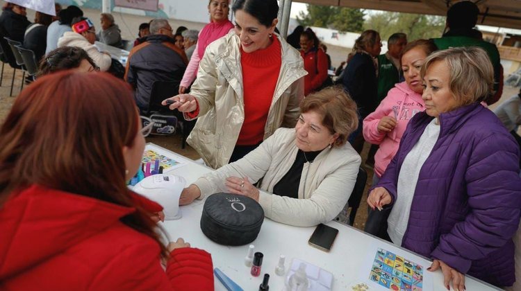 Luz Elena Morales Encabeza Brigadas de Servicios en Colonias