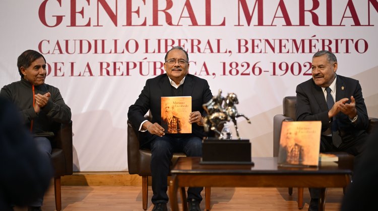 Escobedo honra legado del General Mariano Escobedo