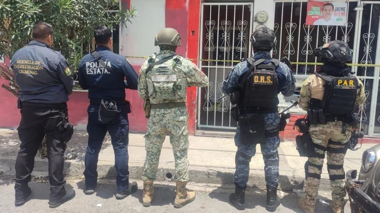 Decomisan droga y equipo para narcomenudeo tras cateo en Saltillo