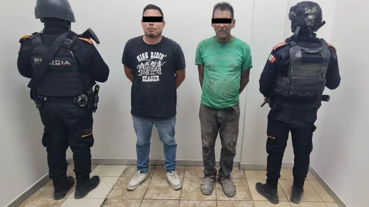 Detienen a dos hombres por tirar escombro en Juárez