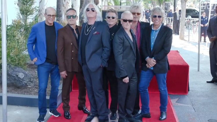 Def Leppard recibe estrella en el Paseo de la Fama de Hollywood