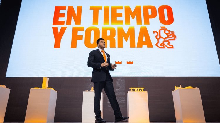 Asegura gobernador tener 'ya listo el piso' para recibir Mundial