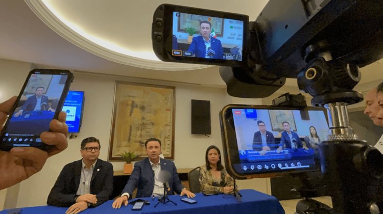 EH_UNA_FOTO_2025_11_10_T145701_856_d249feab88