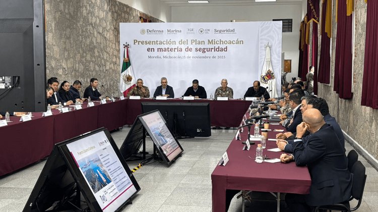 García Harfuch supervisa despliegues de seguridad en Michoacán