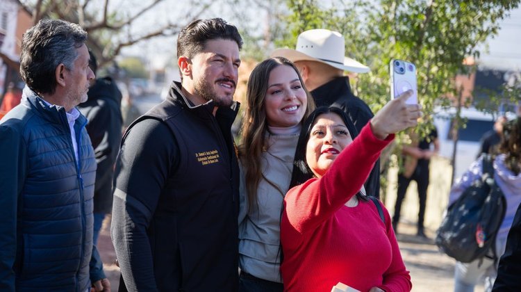 Samuel García reconoce legado de 'Ayudamos a las Mujeres'