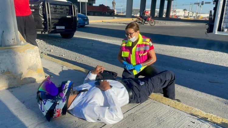Motociclista resulta lesionado tras ser impactado por camión