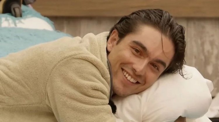 Sergio Mayer Mori arrasa con carisma en estreno de La Granja VIP