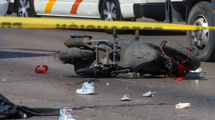 medium_EH_UNA_FOTO_6_60c6896ae3