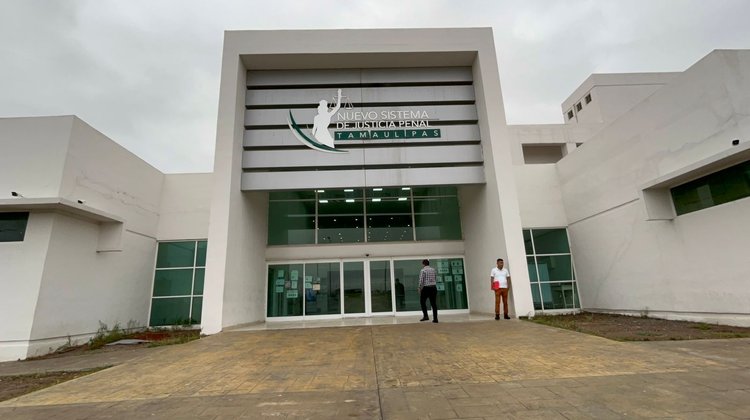 Exigen_revisar_a_fondo_predio_con_fosas_en_Reynosa_5a88974f0a