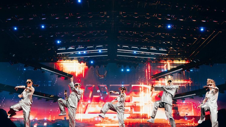 G70n_DZC_Xs_A_Arwzi_242f1e6e2a