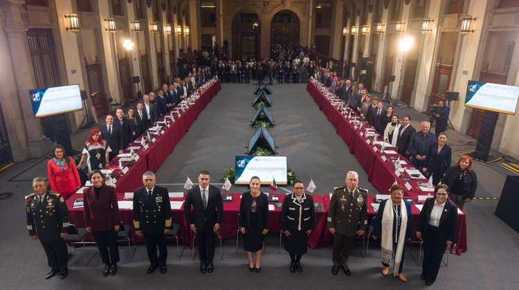 Sheinbaum pide reforzar coordinación nacional en seguridad