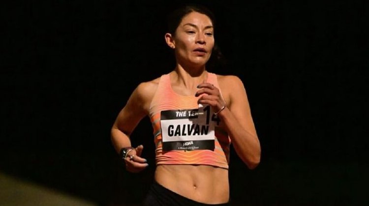 Laura Galván rompe récord mexicano en el medio maratón