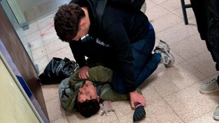 Estudiante es apuñalada por compañero en universidad de Uruguay