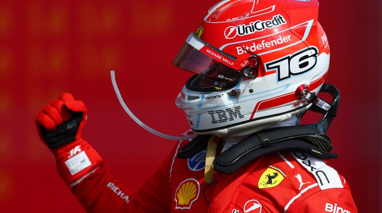 Charles Leclerc se lleva el triunfo en Silverstone; Checo fue 16°